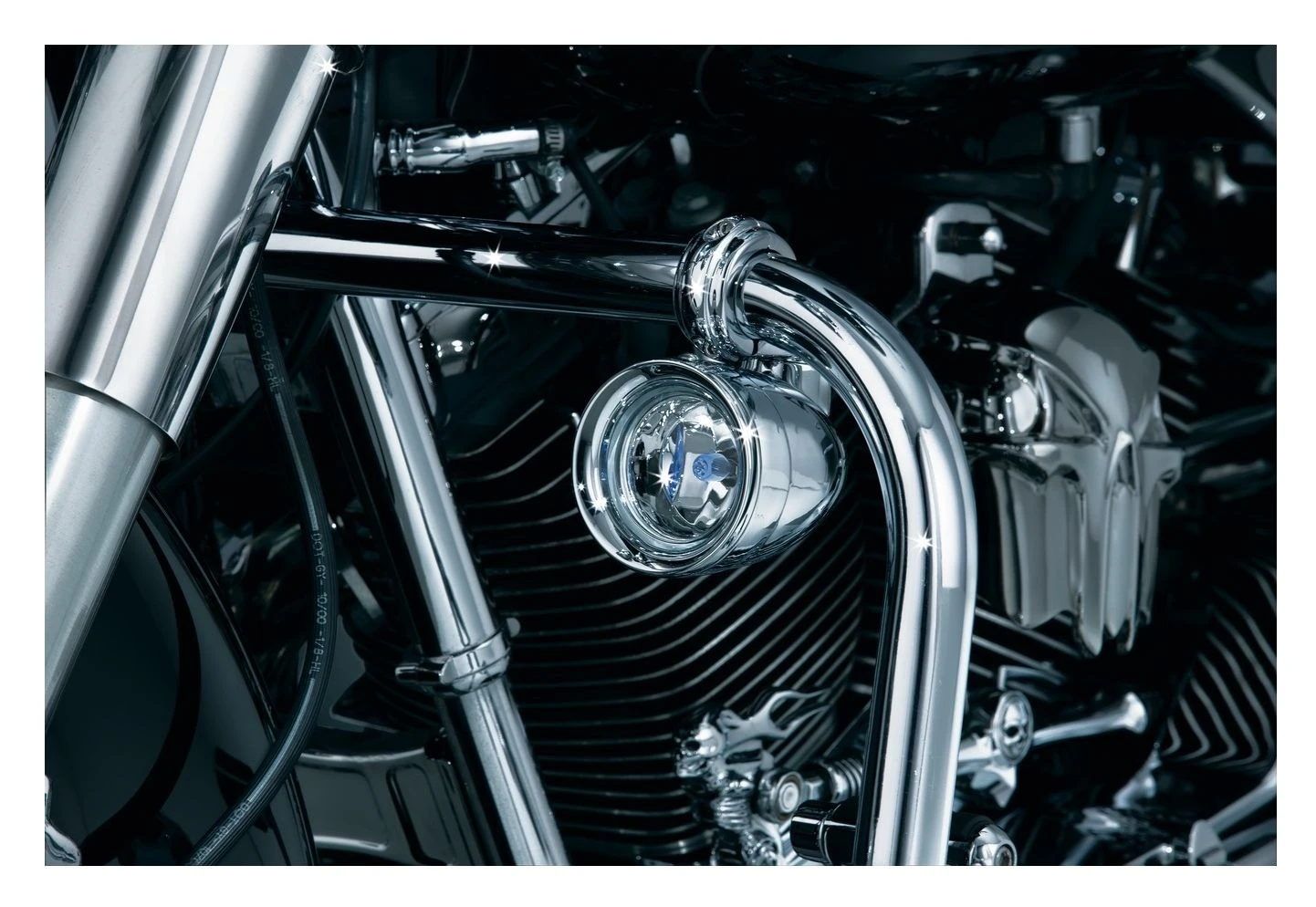 Kuryakyn 1 1/4" Engine Guard Mounted Driving Lights 5 Kuryakyn 1 1/4" Engine Guard Mounted Driving Lights - Image 3