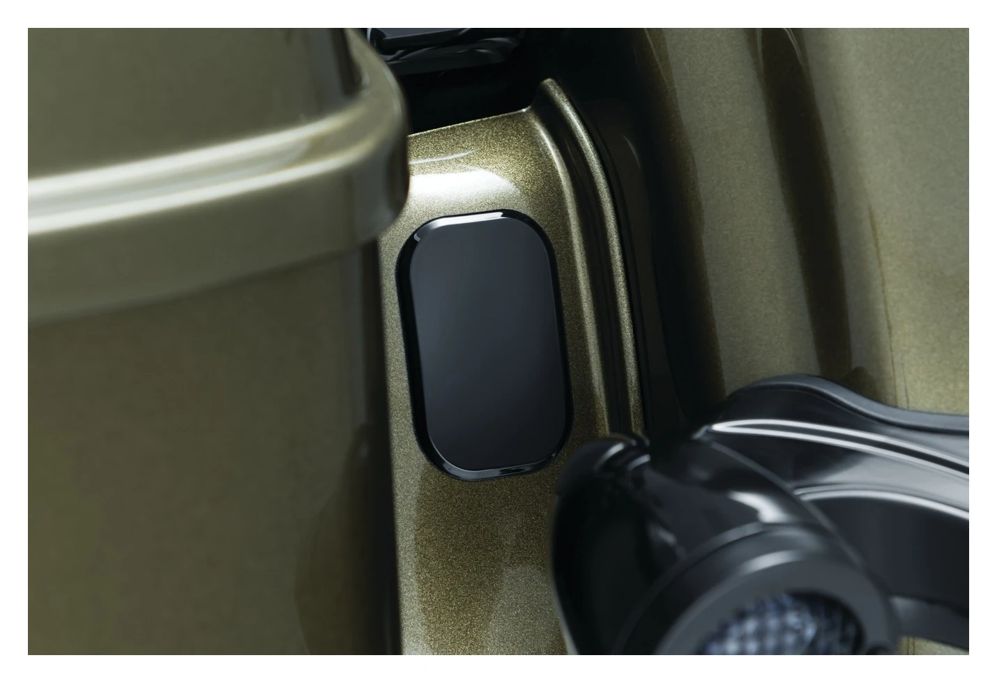 Kuryakyn Antenna Hole Accent / Filler For Harley Touring 2006-2021 5 Kuryakyn Antenna Hole Accent / Filler For Harley Touring 2006-2021 - Image 3