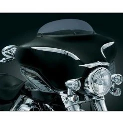 Kuryakyn Bat Brow For Harley Touring / Trike
