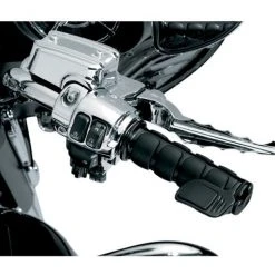 Kuryakyn Contour ISO Throttle Boss