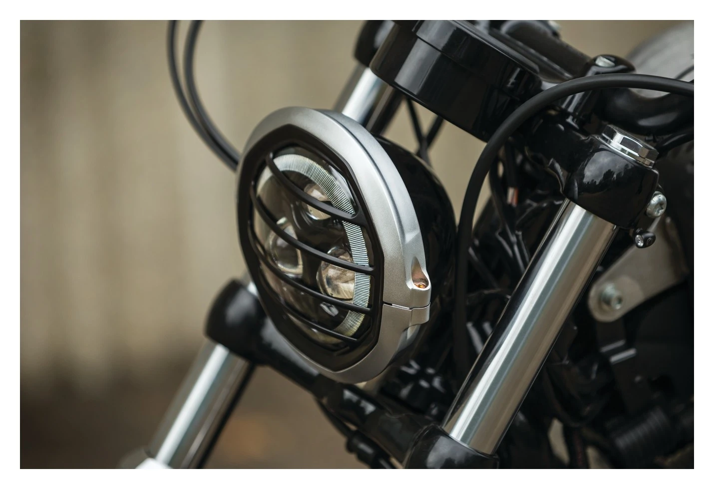 Kuryakyn Dillinger 5.75" Headlight Trim Ring For Harley 1994-2018 7 Kuryakyn Dillinger 5.75" Headlight Trim Ring For Harley 1994-2018 - Image 5