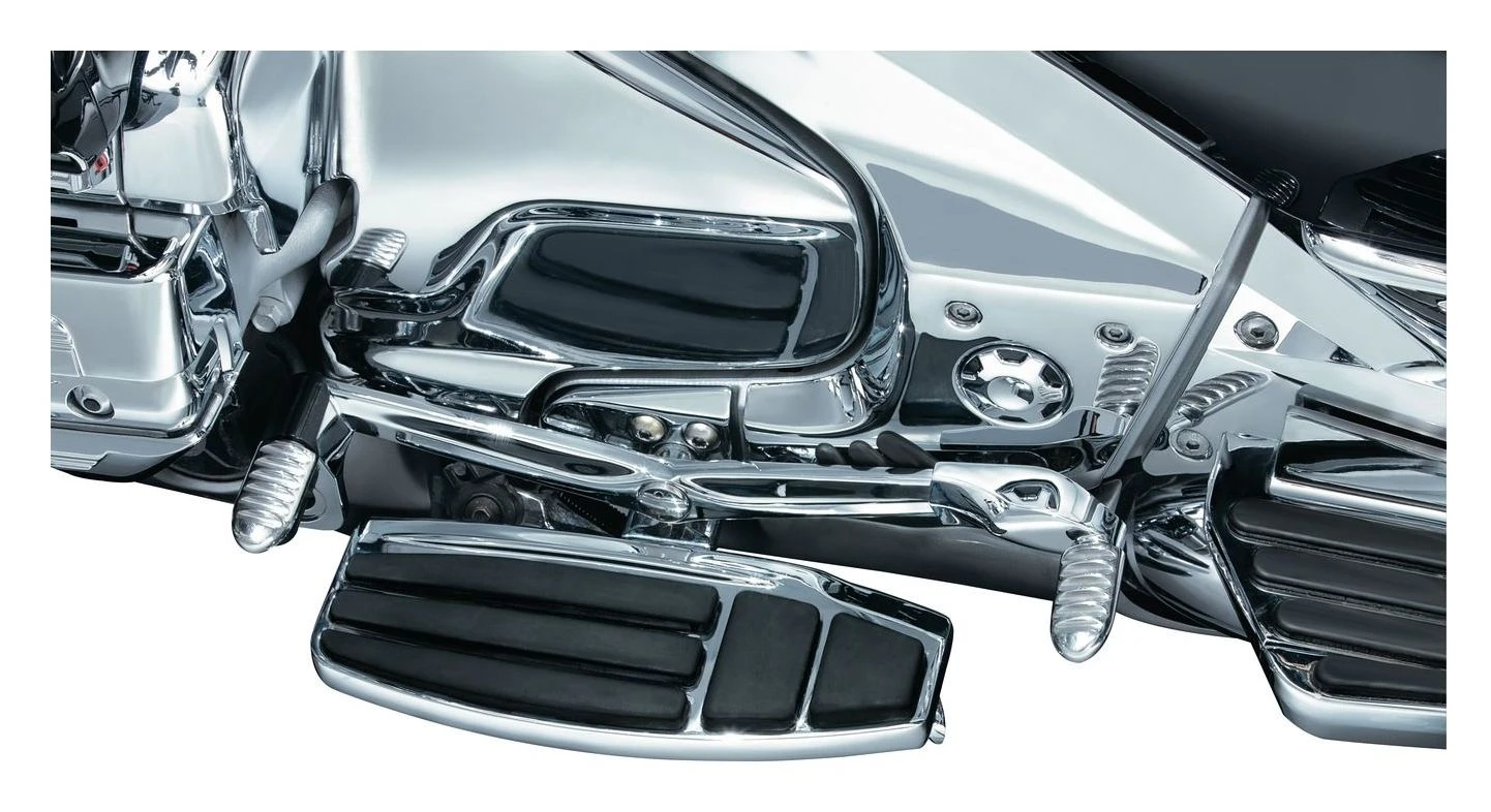 Kuryakyn Driver Floorboard Kit For Honda GoldWing GL1800 2001-2016 6 Kuryakyn Driver Floorboard Kit For Honda GoldWing GL1800 2001-2016 - Image 4