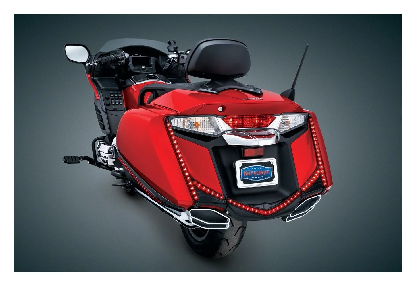 Kuryakyn LED Vertical Rear Light Strips For Honda GoldWing 2012-2015 - Image 7