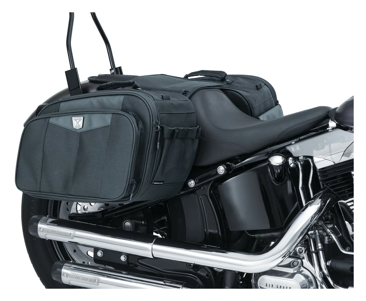 Kuryakyn Momentum Outrider Saddlebags 7 Kuryakyn Momentum Outrider Saddlebags - Image 5