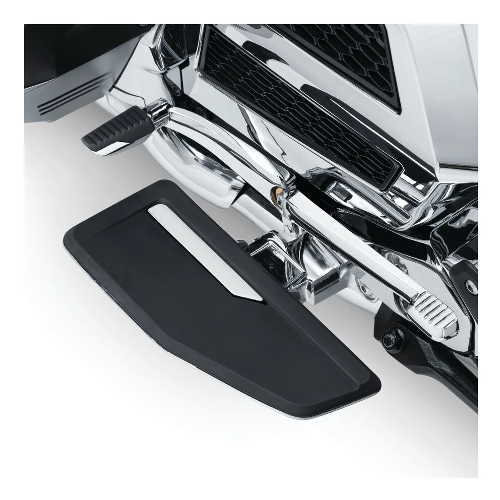 Kuryakyn Omni Driver Floorboard Kit For Honda Gold Wing / Tour 2018-2022 Chrome [Open Box]