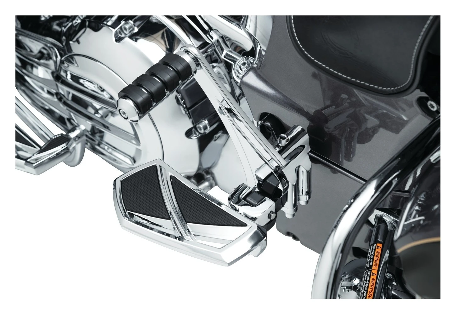 Kuryakyn Passenger Floorboard Mounts For Indian Touring 2014-2022 Black [Demo - Good] - Image 2