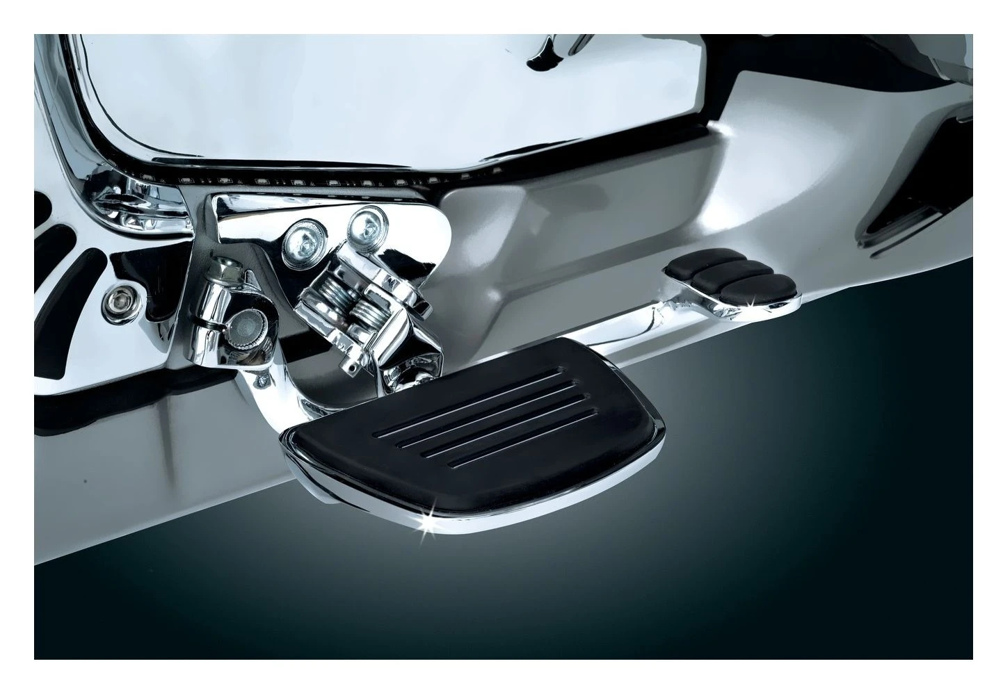 Kuryakyn Premium Mini Boards With Comfort Drop Mounts For Honda GoldWing 2001-2017 - Image 4