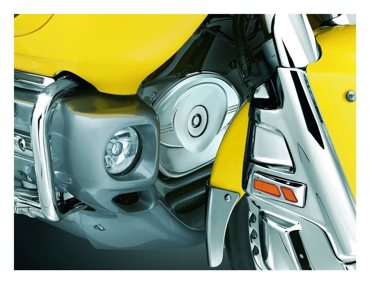 Kuryakyn Timing Chain Cover For Honda GoldWing GL1800 2001-2015 4 Kuryakyn Timing Chain Cover For Honda GoldWing GL1800 2001-2015 - Image 2